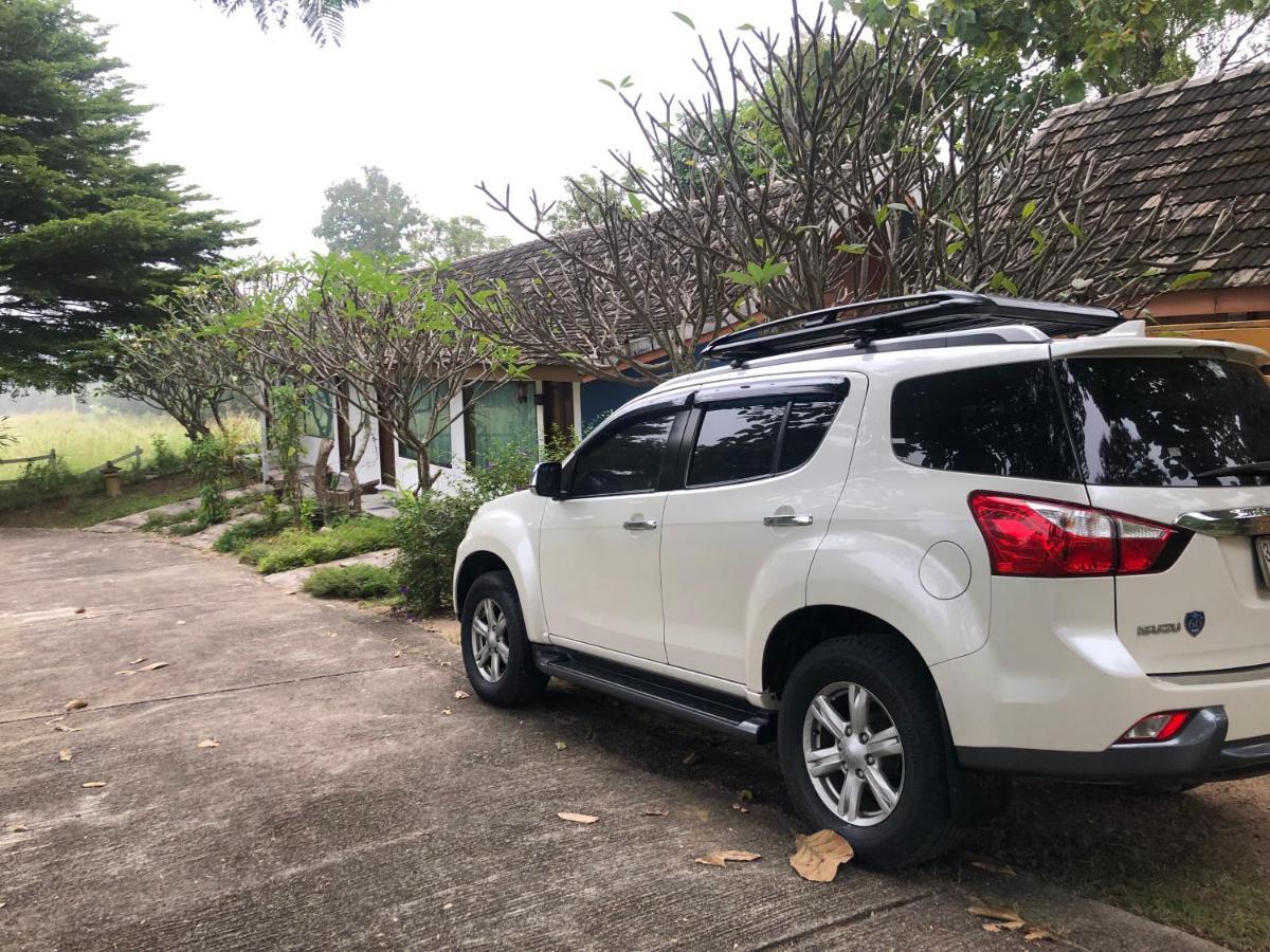 E-Outfitting Pai Resort Exterior photo
