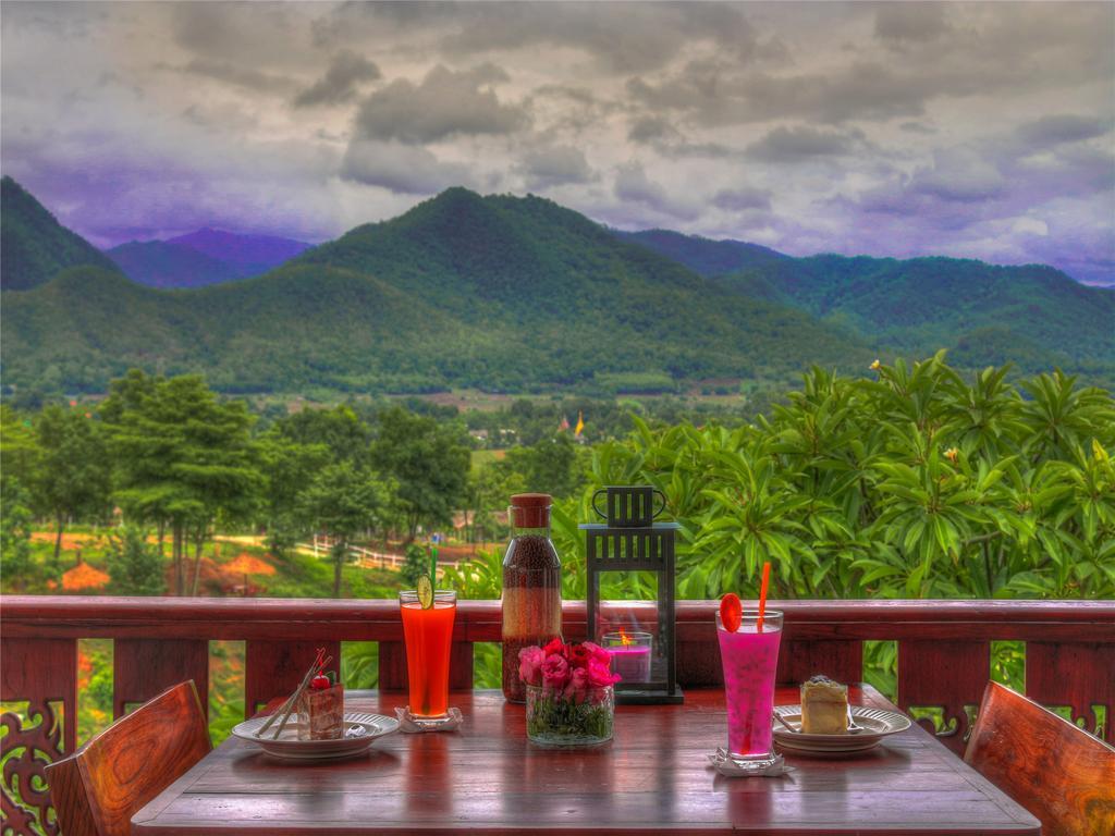 E-Outfitting Pai Resort Exterior photo