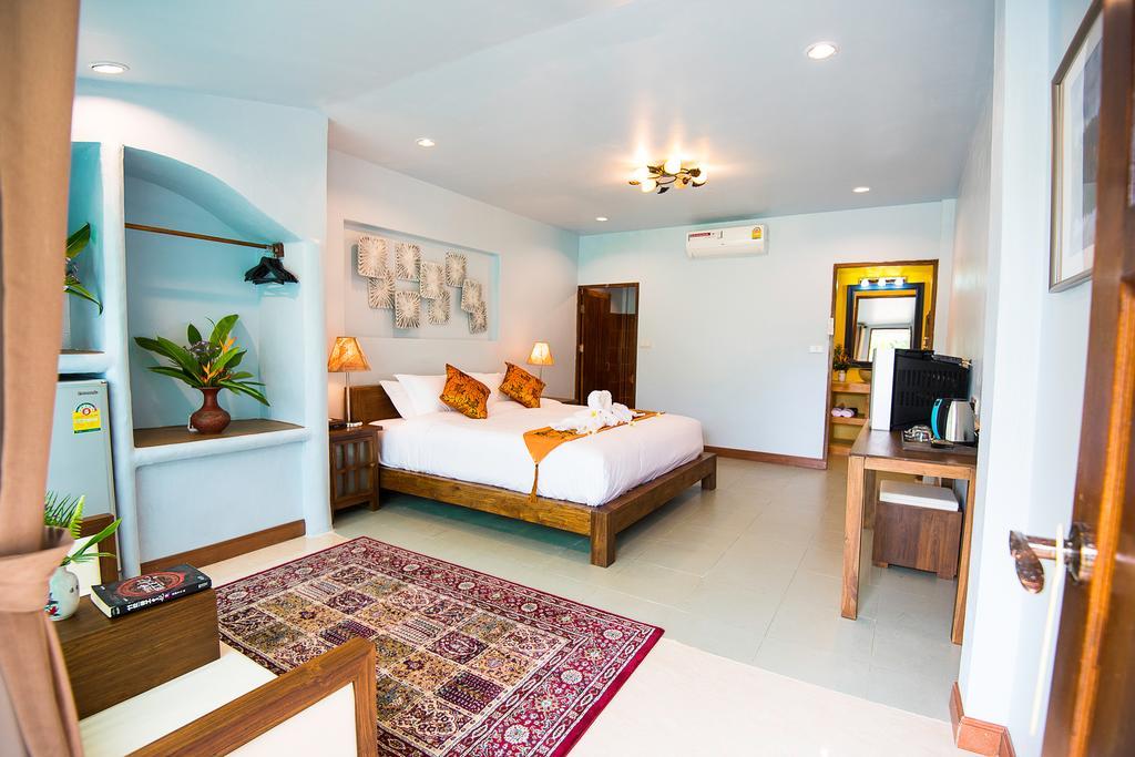 E-Outfitting Pai Resort Exterior photo