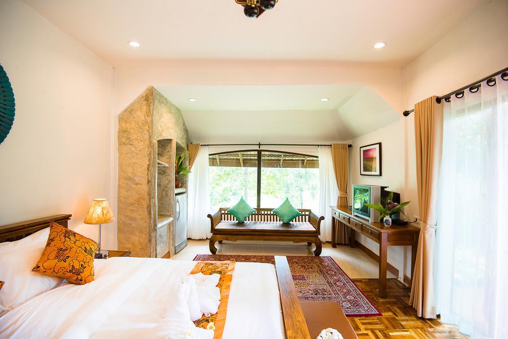E-Outfitting Pai Resort Exterior photo