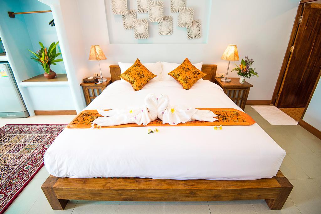 E-Outfitting Pai Resort Exterior photo