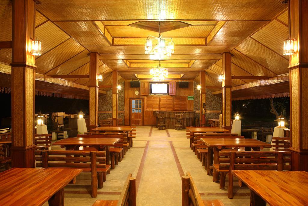 E-Outfitting Pai Resort Exterior photo