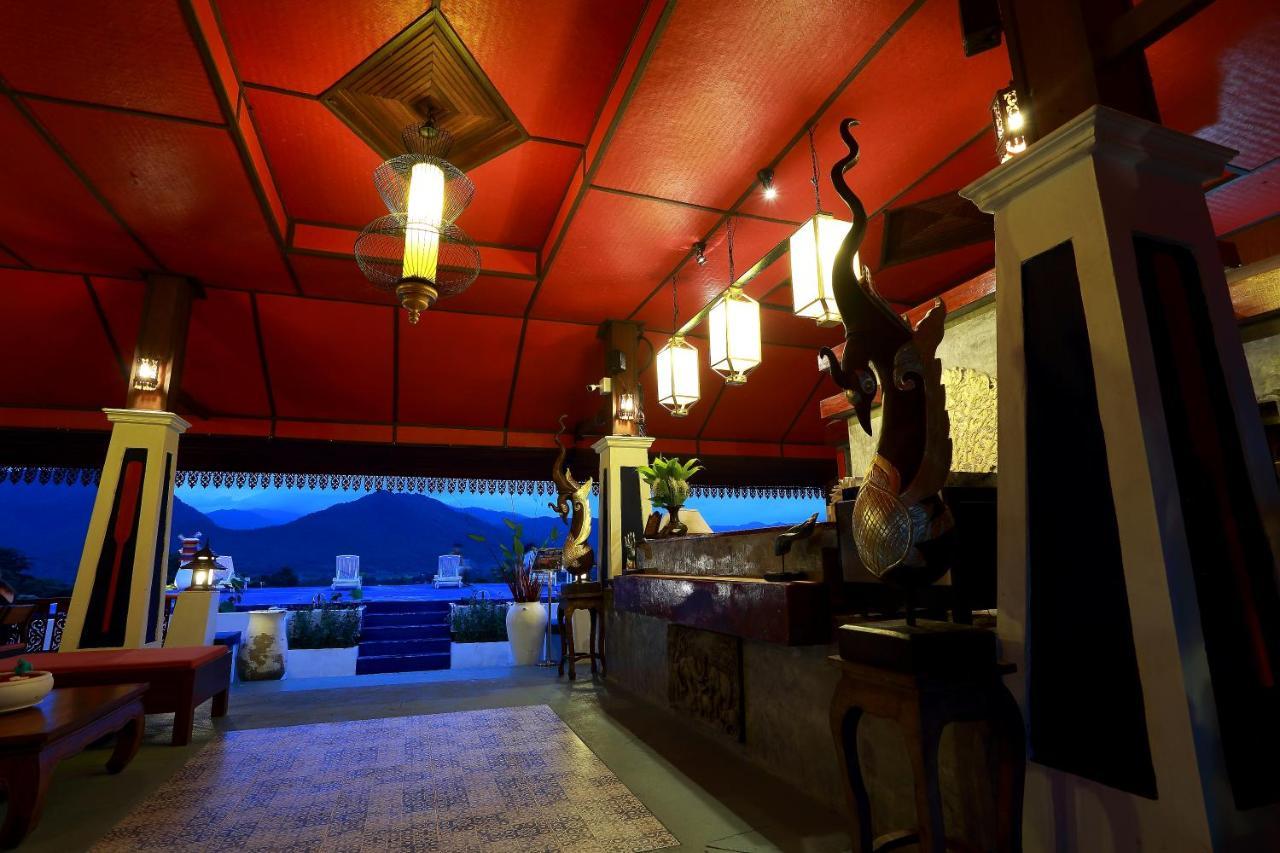 E-Outfitting Pai Resort Exterior photo