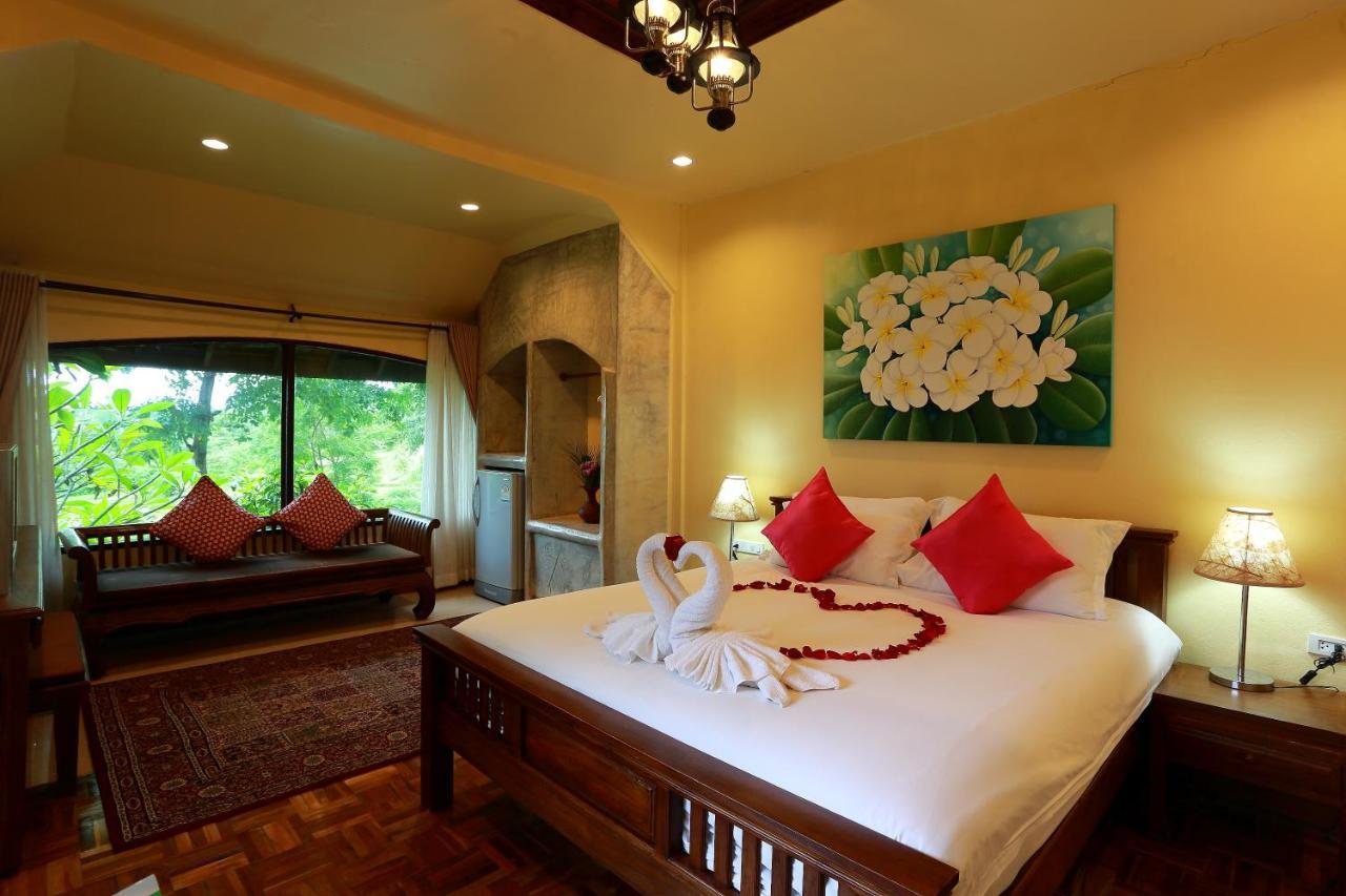E-Outfitting Pai Resort Exterior photo