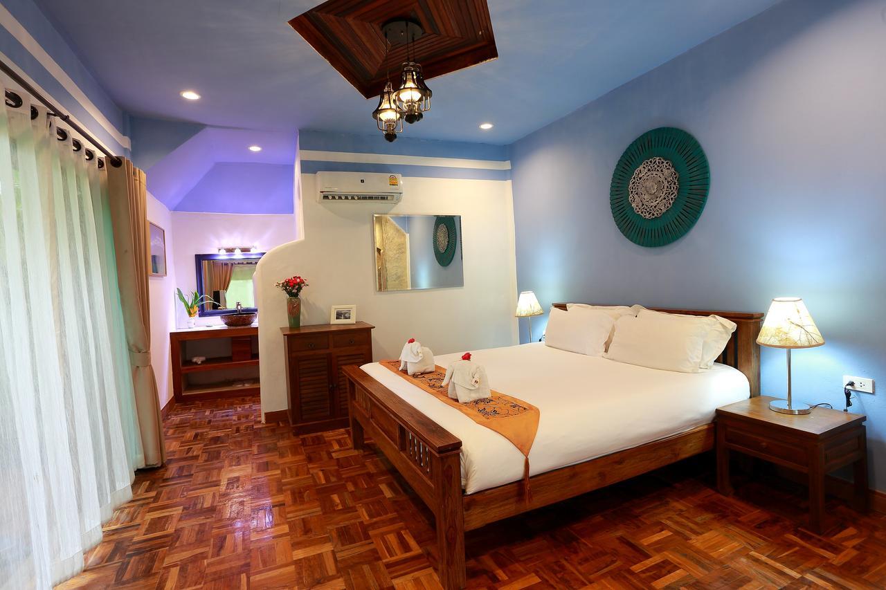 E-Outfitting Pai Resort Exterior photo